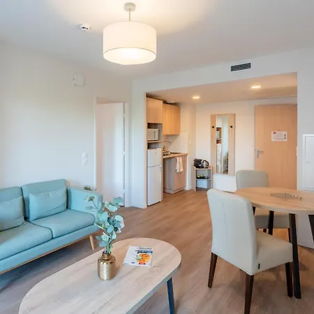 Ξενοδοχείο με διαμερίσματα Zenitude Hotel-residences Moissy-Cramayel